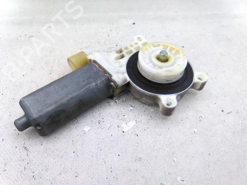 Used Right front window motor Right front window motor RENAULT CLIO II (BB_, CB_) 1.2 16V (BB05, BB0W, BB11, BB27, BB2T, BB2U, BB2V, CB05,... (75 hp) 29620702 29620702