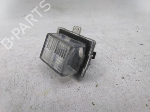 Luz matrícula Luz matrícula MERCEDES-BENZ C-CLASS (W204) C 220 CDI (204.002) (163 hp) 19915771 19915771