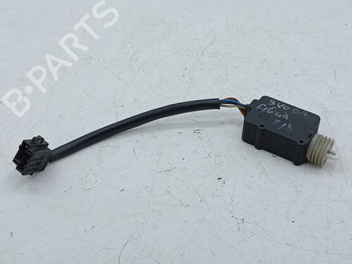 Used Electronic module Electronic module SKODA FELICIA I (6U1) 1.3 (54 hp) 24211578 24211578