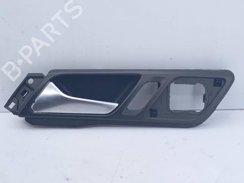 Used Front left interior door handle Front left interior door handle VW JETTA IV (162, 163, AV3, AV2) 2.0 TDI (110 hp) 26662727 26662727