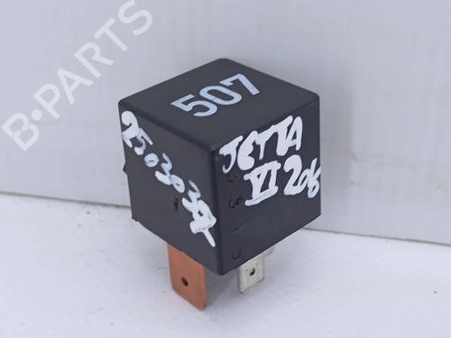 Used Switch Switch VW JETTA IV (162, 163, AV3, AV2) 2.0 TDI (110 hp) 26944255 26944255