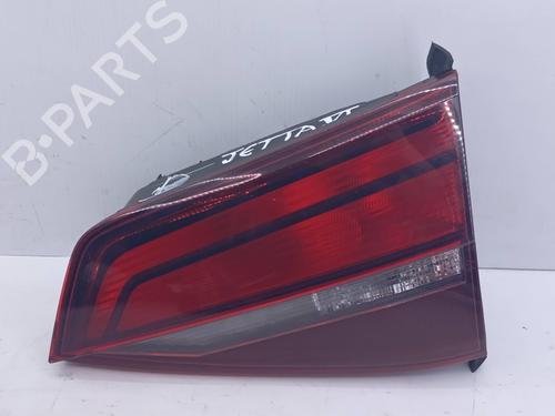 Højre baglygte bagklap Højre baglygte bagklap VW JETTA IV (162, 163, AV3, AV2) 2.0 TDI (110 hp) 26662751 26662751