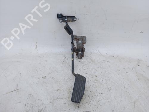 Pedal Pedal MITSUBISHI PAJERO II (V3_W, V2_W, V4_W, V5_W) 2.5 TD 4WD (V24W) (99 hp) 24877434 24877434