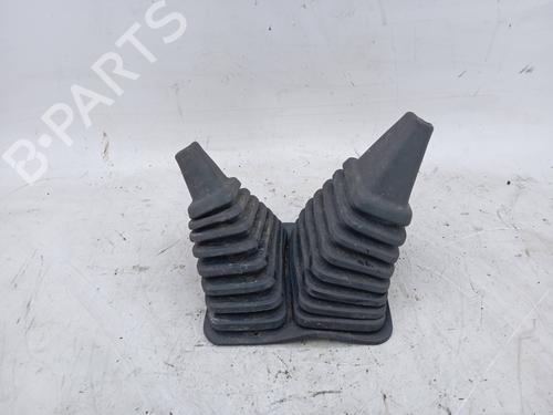 Used Shift knob Shift knob MITSUBISHI PAJERO II (V3_W, V2_W, V4_W, V5_W) 2.5 TD 4WD (V24W) (99 hp) 24877423 24877423