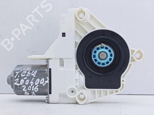Used Left rear window motor Left rear window motor AUDI Q3 (8UB, 8UG) 2.0 TDI quattro (177 hp) 27620674 27620674