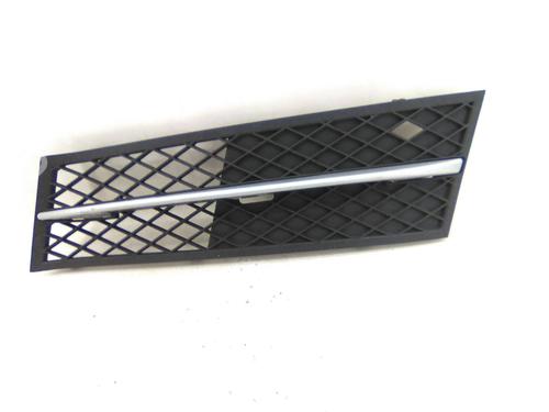 Used Grille Grille BMW 5 (F10) 520 d (200 hp) 30299508 30299508