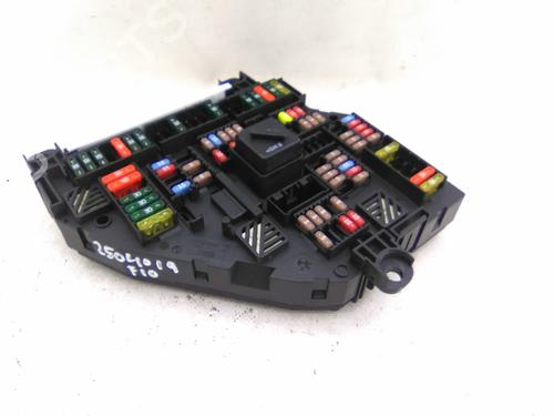 Fuse box BMW 5 (F10) 520 d | BP30299537E1 - Image 2