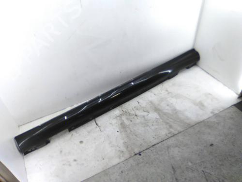 Used Left sideskirt Left sideskirt 27277670 27277670