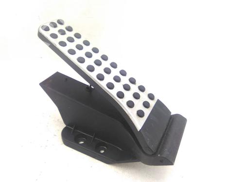 pedal-mercedes-benz-c-class-t-model-s204-2007-2008-2009-2010-2011-2012-2013-2014-27207718 main image