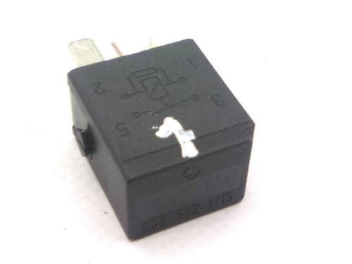 switch-mercedes-benz-c-class-t-model-s204-2007-2008-2009-2010-2011-2012-2013-2014-27305920 main image