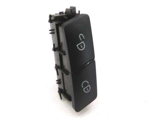 switch-mercedes-benz-c-class-t-model-s204-2007-2008-2009-2010-2011-2012-2013-2014-27258007 main image