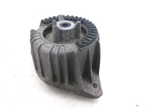 Used Engine mount Engine mount MERCEDES-BENZ C-CLASS T-Model (S204) C 220 CDI (204.202) (163 hp) 27288769 27288769