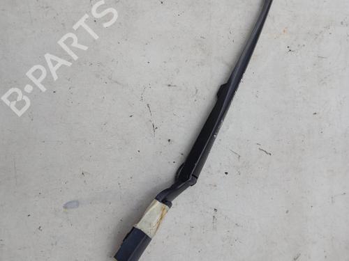 Used Front windshield wiper arm Front windshield wiper arm BMW 7 (E65, E66, E67) 730 d (204 hp) 25127018 25127018