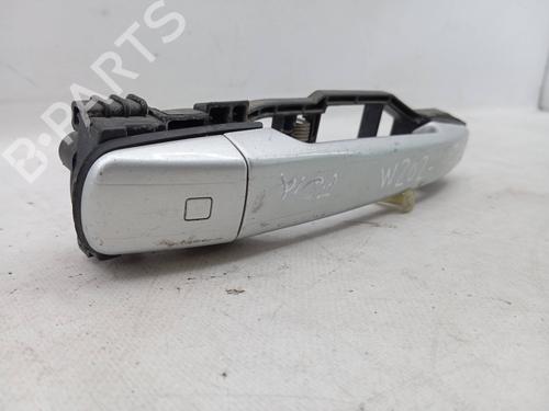 Used Front right exterior door handle Front right exterior door handle 25127149 25127149