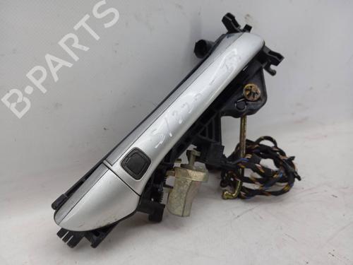 Used Rear right exterior door handle Rear right exterior door handle 25215980 25215980