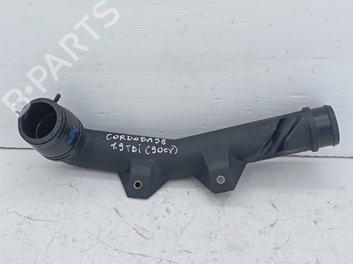 Used Intercooler pipe Intercooler pipe 25472542 25472542