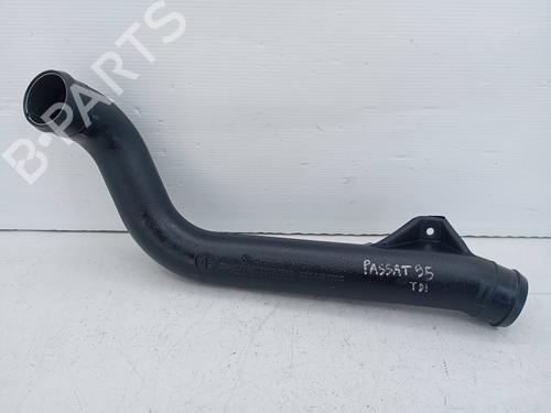 Used Intercooler pipe Intercooler pipe 25472545 25472545