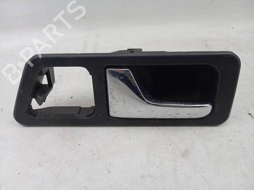 Used Front left interior door handle Front left interior door handle MERCEDES-BENZ 190 (W201) 2.0 (201.022) (90 hp) 26011255 26011255