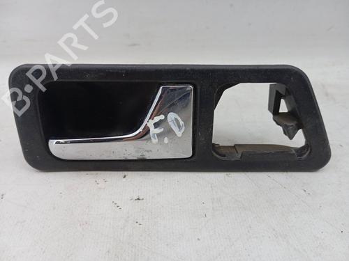 Used Front right interior door handle Front right interior door handle MERCEDES-BENZ 190 (W201) 2.0 (201.022) (90 hp) 26011259 26011259