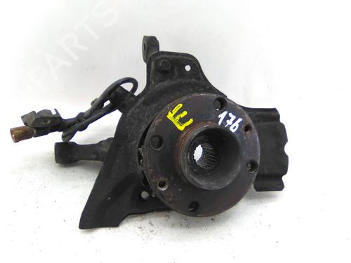 Used Left front steering knuckle Left front steering knuckle FIAT PUNTO (176_) 60 1.2 (176AP, 176AR, 176AQ, 176BB) (60 hp) 27040168 27040168