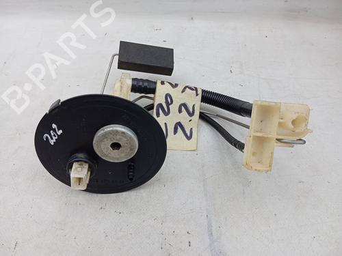 Used Fuel pump Fuel pump MERCEDES-BENZ C-CLASS (W202) C 220 D (202.121) (95 hp) 31256280 31256280