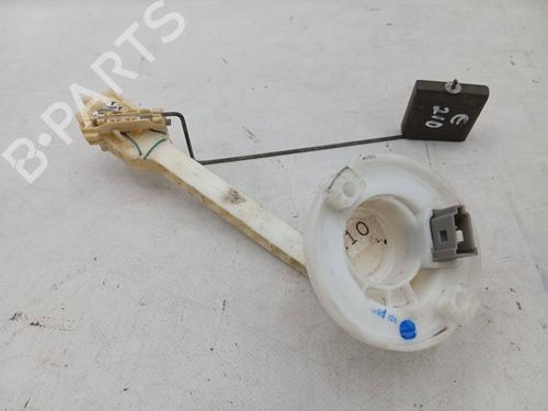 Used Fuel pump Fuel pump MERCEDES-BENZ E-CLASS (W210) E 220 D (75 hp) 31256274 31256274