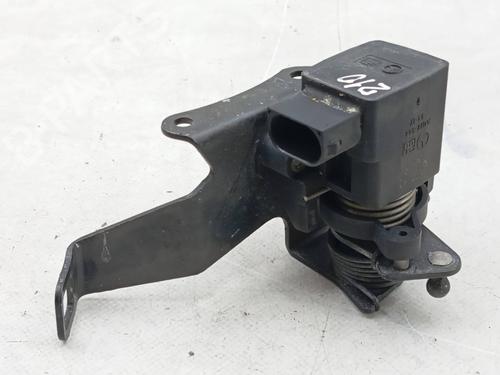 Used Pedal Pedal MERCEDES-BENZ E-CLASS (W210) E 200 D (210.003) (88 hp) 27895432 27895432