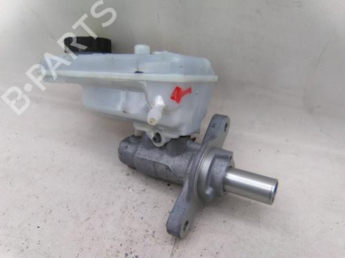 Used Brake master cylinder Brake master cylinder RENAULT KANGOO Express (FW0/1_) 1.5 dCi 95 (FW16) (95 hp) 29247846 29247846