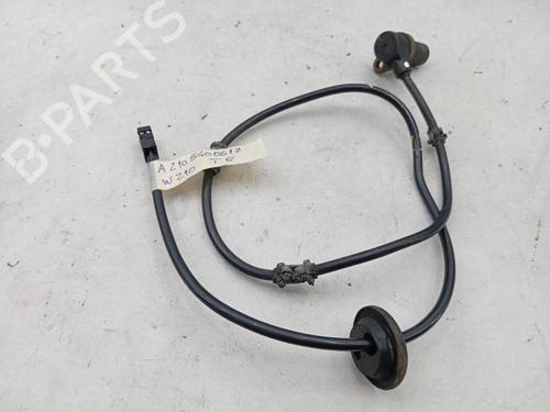 Used Electronic module Electronic module MERCEDES-BENZ E-CLASS (W210) E 200 D (210.003) (88 hp) 31256369 31256369