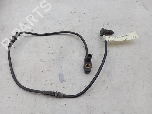 Used Electronic module Electronic module MERCEDES-BENZ E-CLASS (W210) E 220 D (75 hp) 28952355 28952355