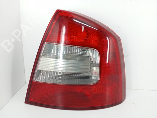 Used Right taillight Right taillight SKODA OCTAVIA II (1Z3) 2.0 TDI (110 hp) 31807138 31807138