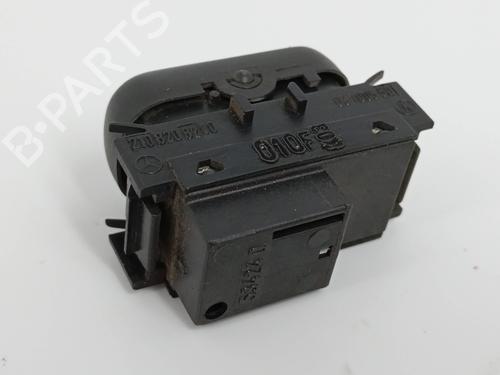Switch MERCEDES-BENZ E-CLASS (W210) E 220 D (210.004) | BP32390664I30 - Image 2