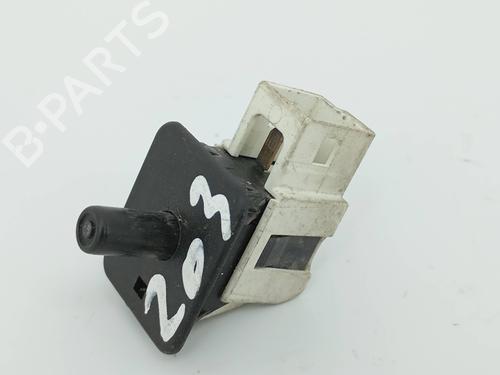 Used Electronic module Electronic module MERCEDES-BENZ E-CLASS (W210) E 220 D (210.004) (95 hp) 32367721 32367721