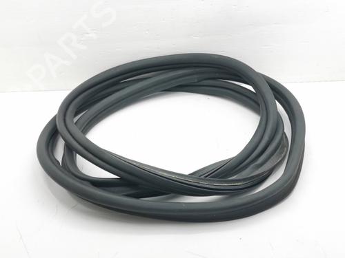 Used Rubber door seal Rubber door seal PEUGEOT 308 SW I Estate Van (4E_) 1.6 HDi (90 hp) 32272670 32272670