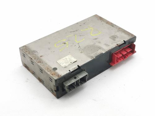 Used Engine control unit (ECU) Engine control unit (ECU) RENAULT 25 (B29_) 2.1 Diesel (B296) (63 hp) 32275762 32275762