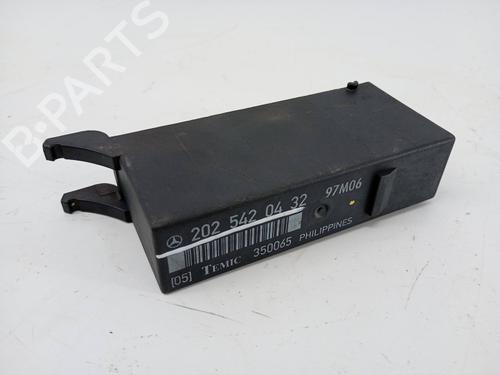 Used Electronic module Electronic module 32731798 32731798