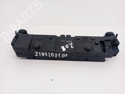 Switch MERCEDES-BENZ E-CLASS (W210) E 200 (210.035) | BP33211678I30 - Image 2