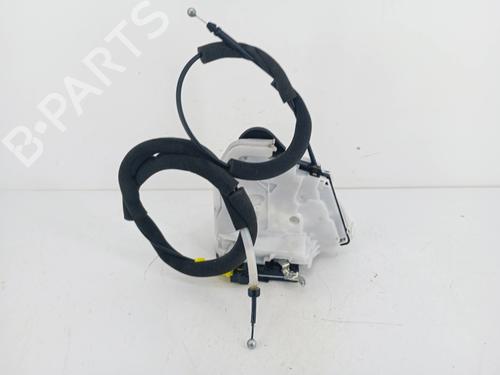 Højre bagtil lås Højre bagtil lås NISSAN QASHQAI III (J12) 1.3 DIG-T (140 hp) 36227126 36227126