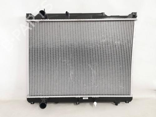 Used Water radiator Water radiator 19915943 19915943