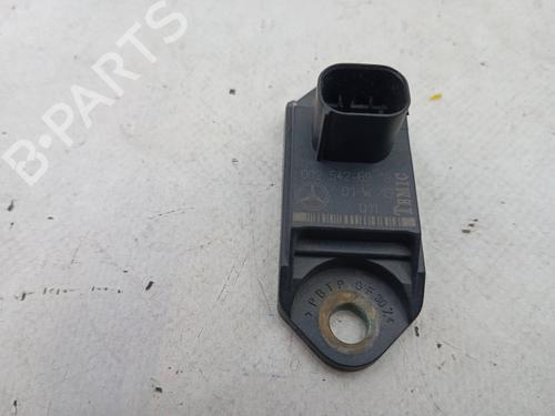 Used Electronic module Electronic module MERCEDES-BENZ CLS (C219) CLS 320 CDI (219.322) (224 hp) 27895349 27895349