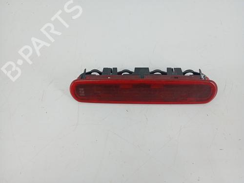 Used Third brake light Third brake light FIAT DOBLO Cargo (263_) 1.6 D Multijet (263ZXE1B, 263ZXS1B, 263ZXY1B, 263WXE1B,... (100 hp) 33047359 33047359