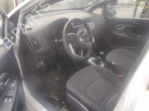 Gear lever KIA RIO III (UB) 1.25 CVVT | BP19869635M90