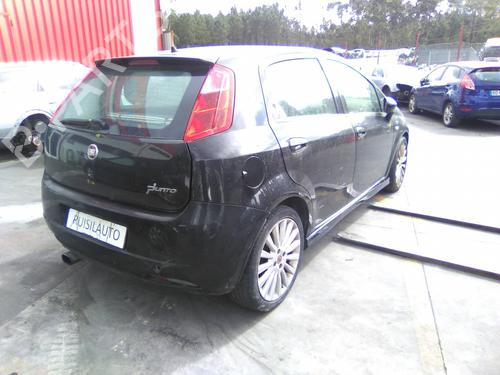 Left front fog light FIAT PUNTO (188_) 1.3 JTD 16V | BP19874007C30