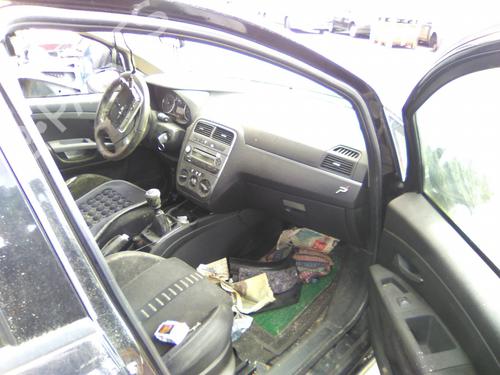 Left front fog light FIAT PUNTO (188_) 1.3 JTD 16V | BP19874007C30