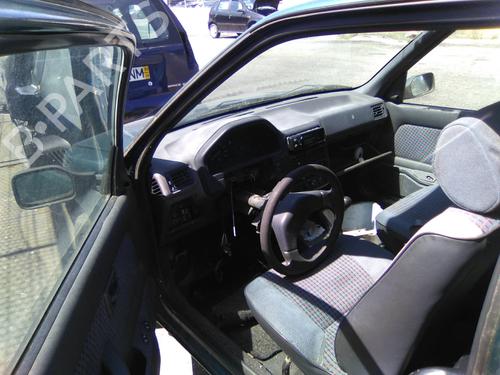 Left headlight PEUGEOT 106 I (1A, 1C) 1.4 D | BP19821314C28