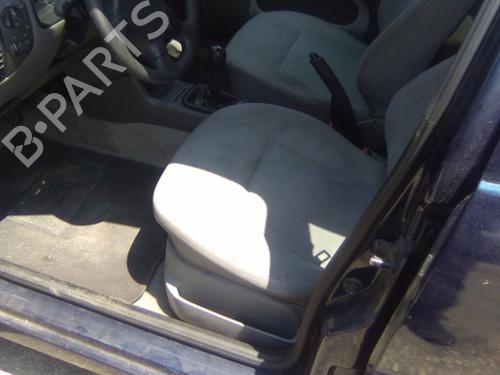 Front left window mechanism VW POLO III (6N1) 45 1.0 | BP19850616C22