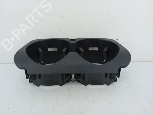 Used Cup/Object holder Cup/Object holder MERCEDES-BENZ C-CLASS (W205) C 300 (205.083) (258 hp) 36227346 36227346