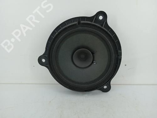 speaker-nissan-qashqai-ii-j11-j11_-2013-36227392 main image