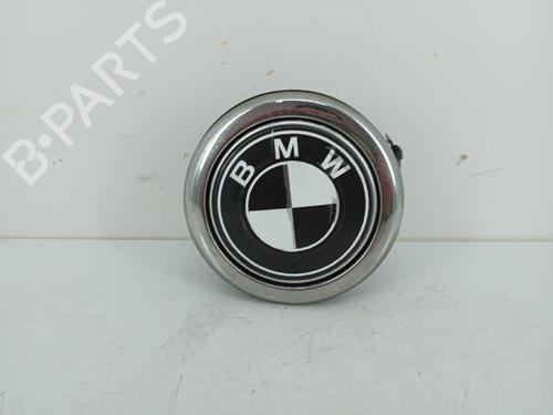 Used Tailgate handle Tailgate handle BMW 1 (F20) 114 d (95 hp) 36227472 36227472