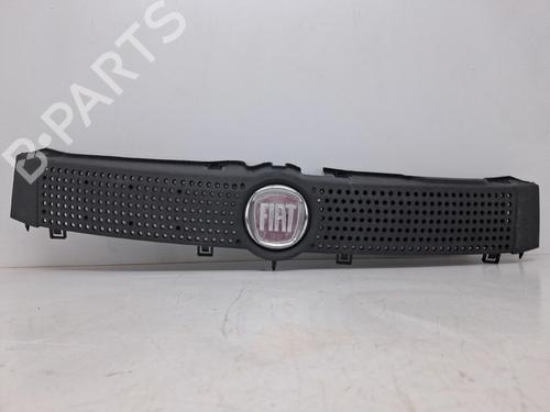 grill-fiat-panda-169_-2003-36227852 main image